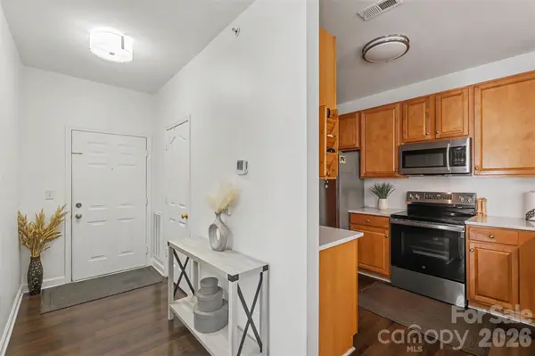 11855 Ridgeway Park DR, Charlotte, NC 28277