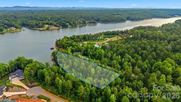 2250 Windom Peak SMT, Connelly Springs, NC 28612