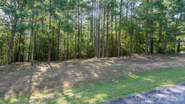 312 Twin Cove DR #137, Connelly Springs, NC 28612