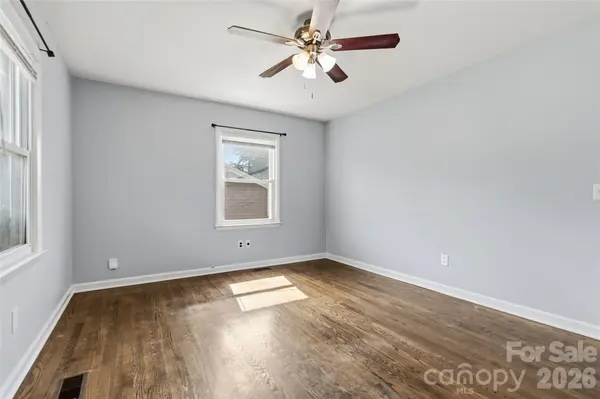 1317 Reid ST, Statesville, NC 28677