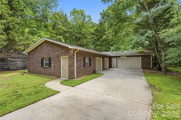 201 Old Bell RD, Charlotte, NC 28270