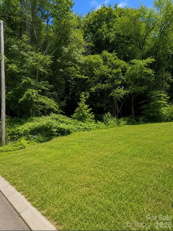 5832 Patton ST, Charlotte, NC 28269