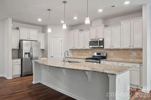 116 Van Gogh TRL, Mount Holly, NC 28120