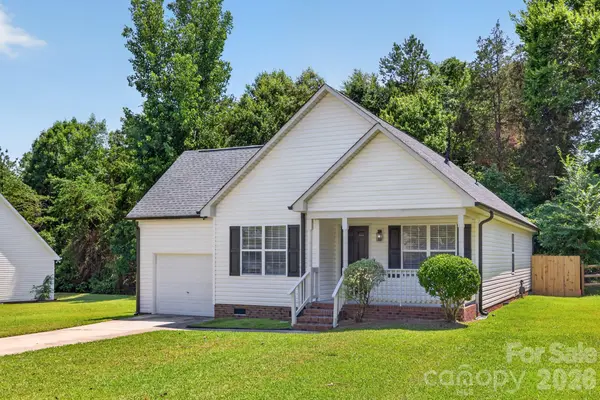 1001 Loch Lomond CIR, Concord, NC 28025