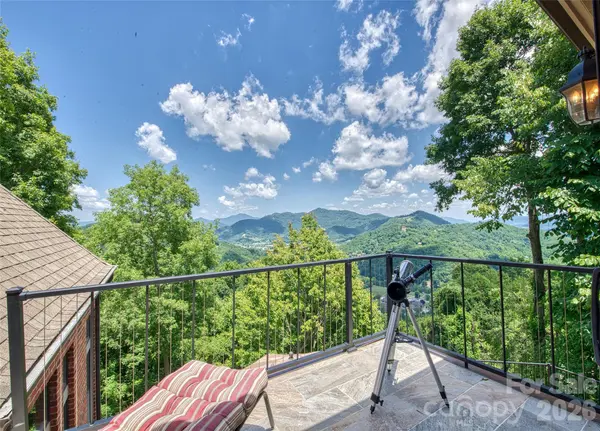 106 Coyote RDG, Maggie Valley, NC 28751