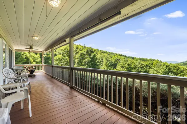 299 Basswood RD, Hot Springs, NC 28743