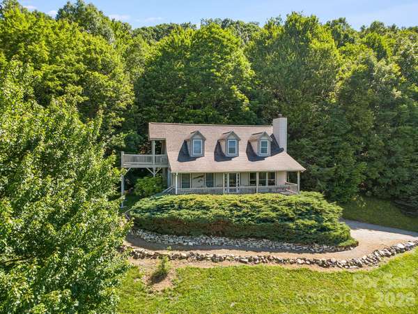 299 Basswood RD, Hot Springs, NC 28743