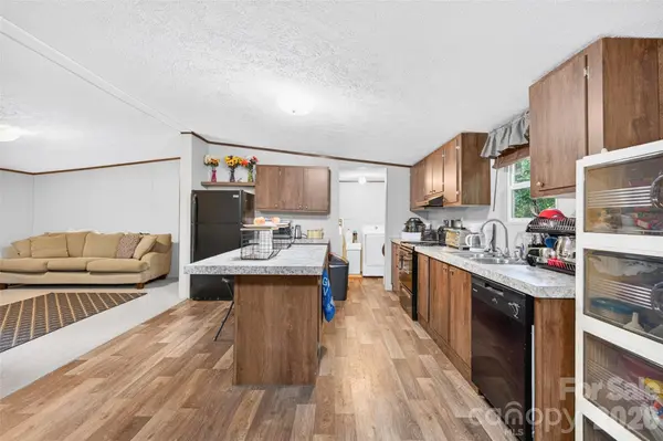 5249 Antler DR, Iron Station, NC 28080