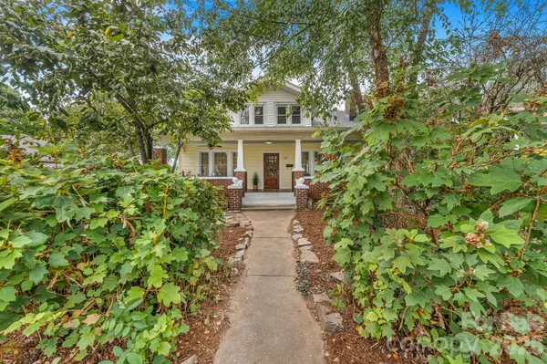 33 Fairfax AVE, Asheville, NC 28806