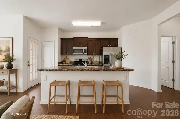 9369 Hamel ST, Charlotte, NC 28215