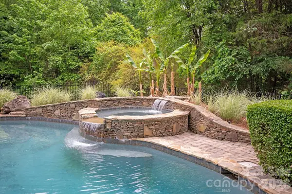 8801 Nellie LN, Waxhaw, NC 28173