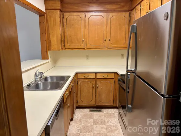 153 Hillcrest DR, Lincolnton, NC 28092