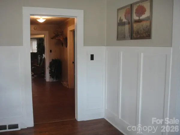 501 W Ryder AVE, Landis, NC 28088