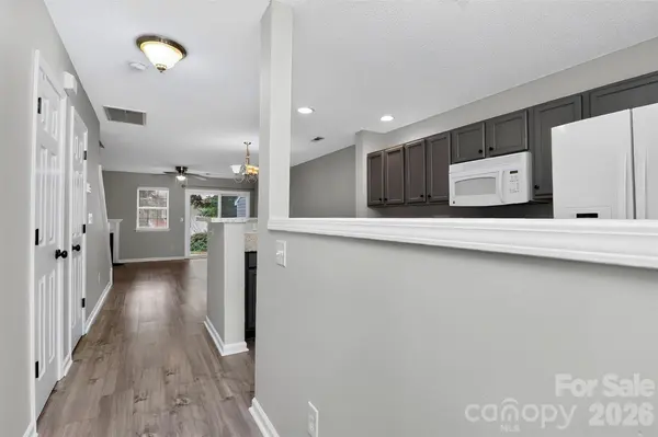 10866 Holly Ridge BLVD, Charlotte, NC 28216