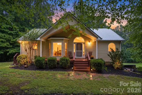 124 Stillmeadow LN, Troutman, NC 28166