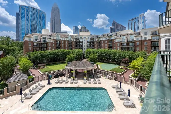 300 W 5th ST #446, Charlotte, NC 28202