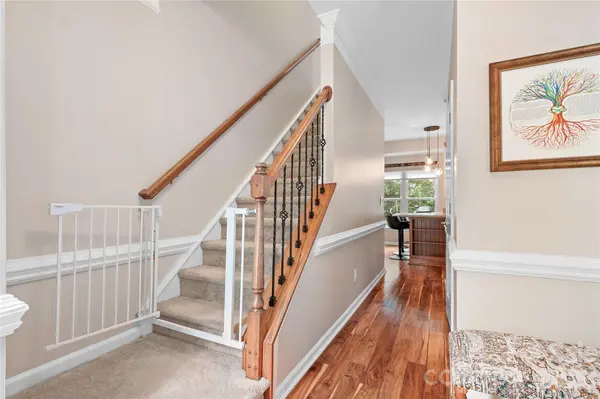 9407 Willow Tree LN, Charlotte, NC 28277
