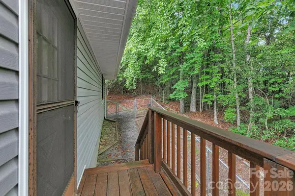 108 Easy ST, Cedar Mountain, NC 28718