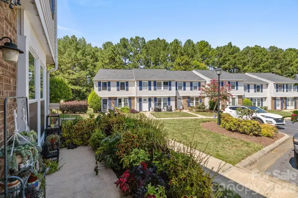 247 Water Oak DR, Pineville, NC 28134