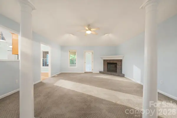 55 Wittenburg Springs DR, Taylorsville, NC 28681