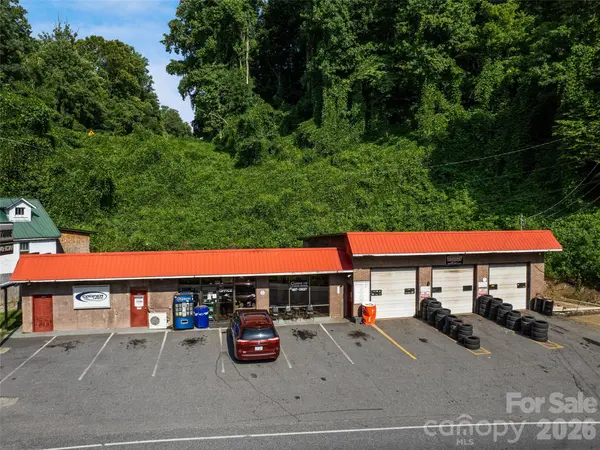 119 Whitewater DR, Cherokee, NC 28719