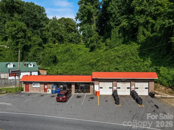 119 Whitewater DR, Cherokee, NC 28719