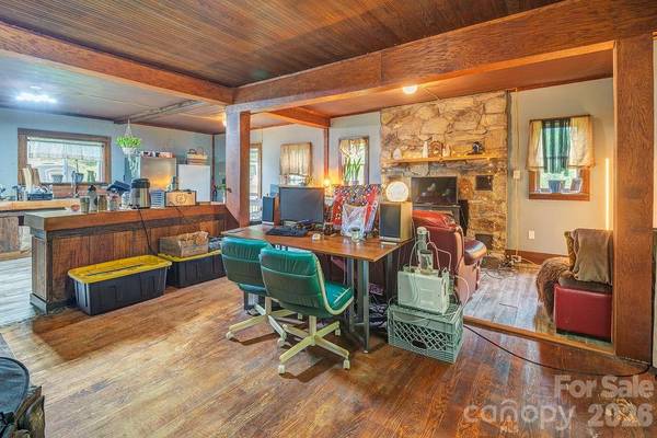 8485 Meadow Fork RD, Hot Springs, NC 28743