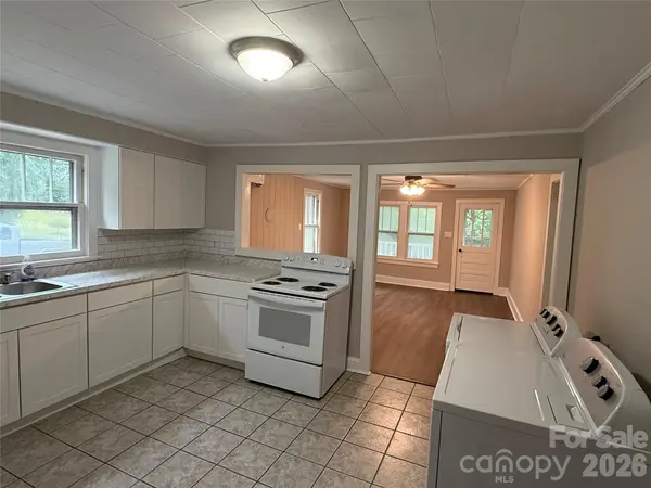 4954 Crawley Dale ST, Morganton, NC 28655