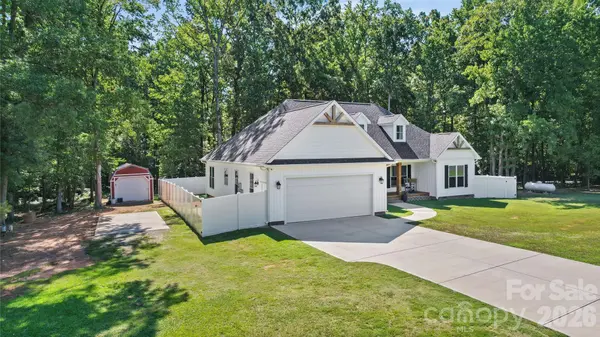 3002 Brooks Mill LN, Wingate, NC 28174