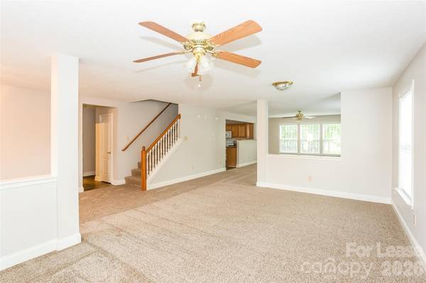 5525 Hammermill DR, Harrisburg, NC 28075
