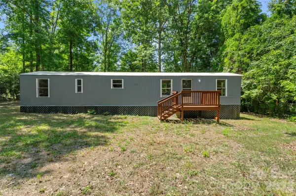 335 Lake Landing DR, Salisbury, NC 28146