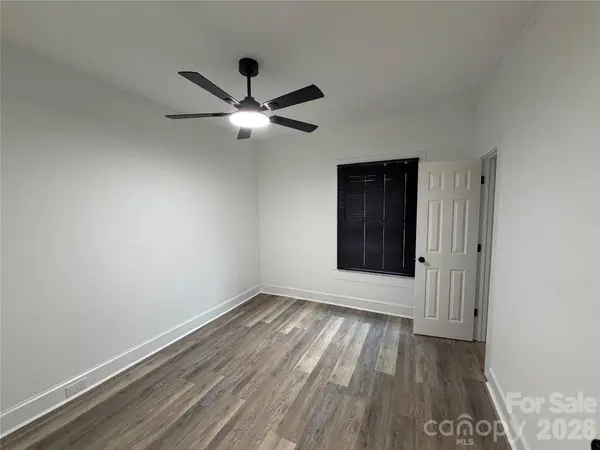 316 N Bost ST, Statesville, NC 28677