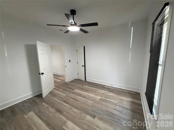 316 N Bost ST, Statesville, NC 28677