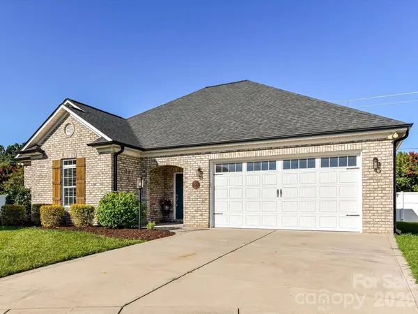 423 Ellicott LN, Locust, NC 28097