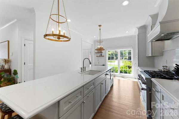 4066 Belle Meade CIR, Belmont, NC 28012