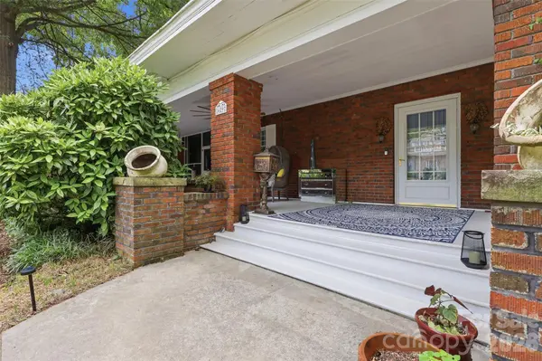 629 Mitchell AVE, Salisbury, NC 28144