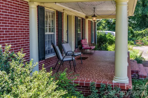 571 Piedmont RD, Rutherfordton, NC 28139