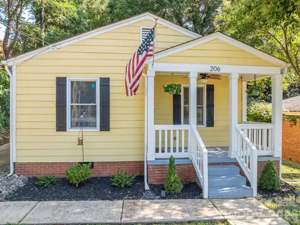 206 Cedar ST, Belmont, NC 28012