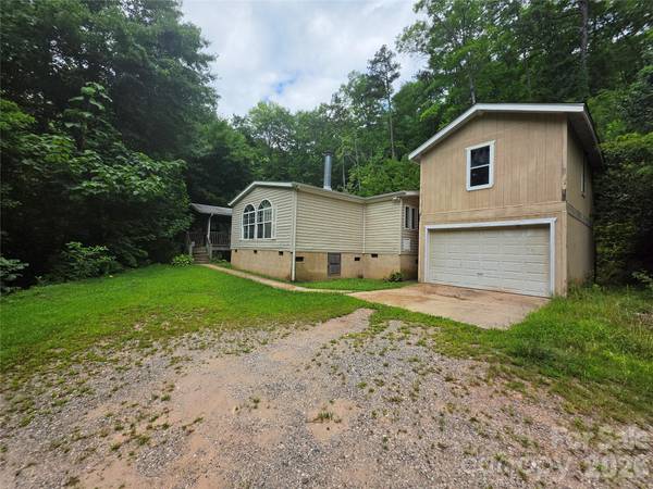 119 Miracle Mountain RD, Bryson City, NC 28713