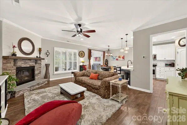 3093 Hartson Pointe DR, Fort Mill, SC 29707
