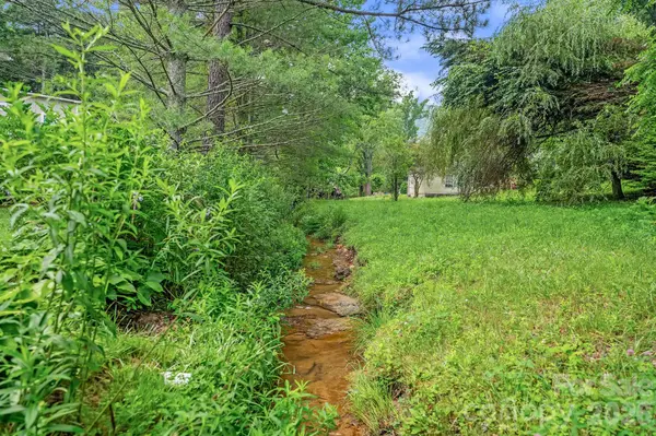 5239 Gerton HWY, Gerton, NC 28735