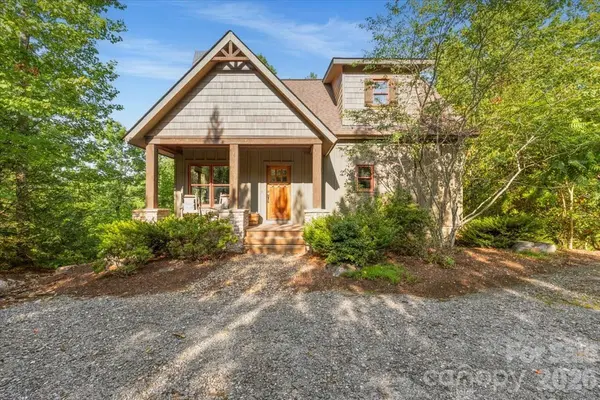 5021 Little Acre RD, Nebo, NC 28761