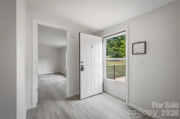 2688 Kite DR, Lenoir, NC 28645
