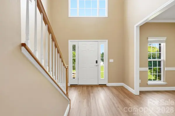 11630 Clingman LN, Charlotte, NC 28214