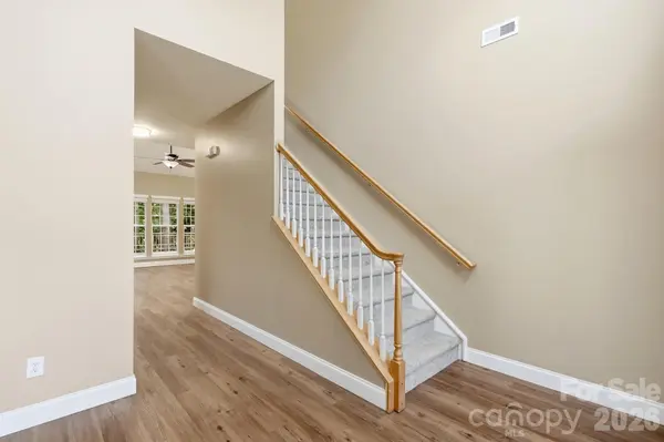 11630 Clingman LN, Charlotte, NC 28214