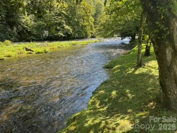 LOT V1 Mystic River Village WAY #V1, Bryson City, NC 28713