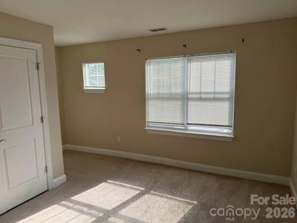93 Foxden DR #204, Fletcher, NC 28732