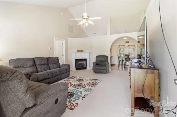 1134 Allison Bluff TRL, Rock Hill, SC 29732