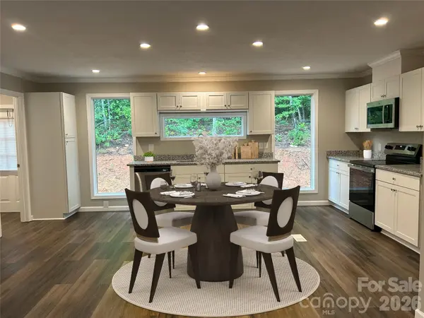 3153 Bear Trail DR, Lenoir, NC 28645