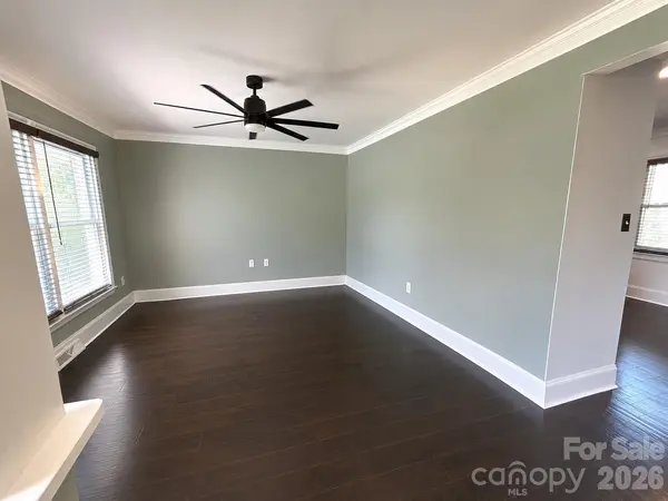 7113 Sterncrest PL, Charlotte, NC 28210